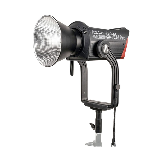 600D